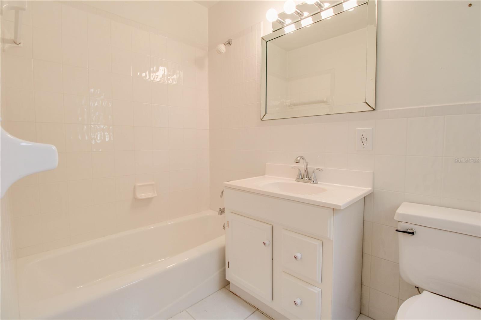 PALMER AVE LAKESIDE PROP - Residential Lease