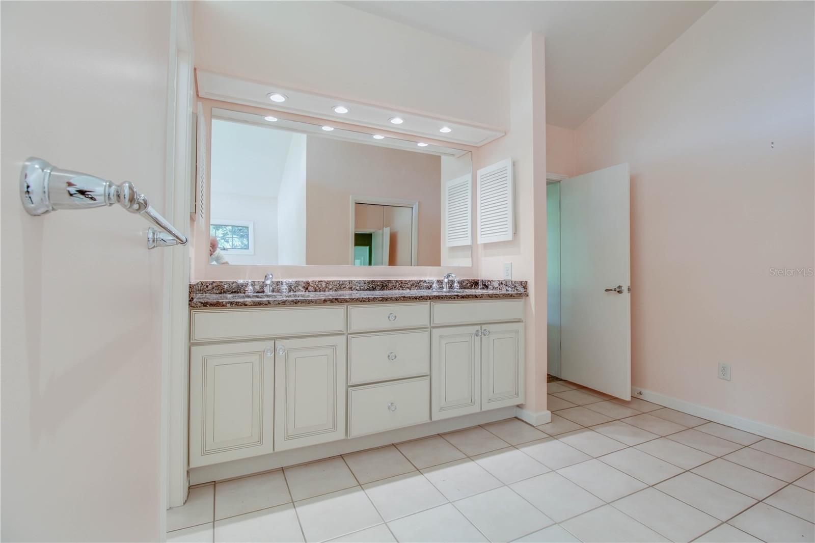 PALMER AVE LAKESIDE PROP - Residential Lease