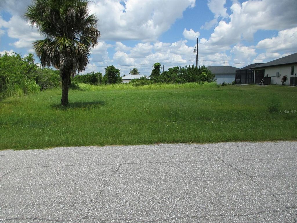 Photo of 3164 Montgomery Drive, Port Charlotte, FL 33981 (MLS # C7513834)