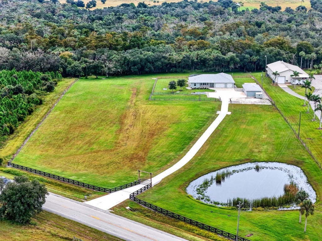 Photo of 5420 SW County Road 769, Arcadia, FL 34269 (MLS # A4709116)