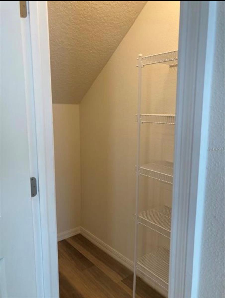 TREMONT/BAY PARK 2 - Residential