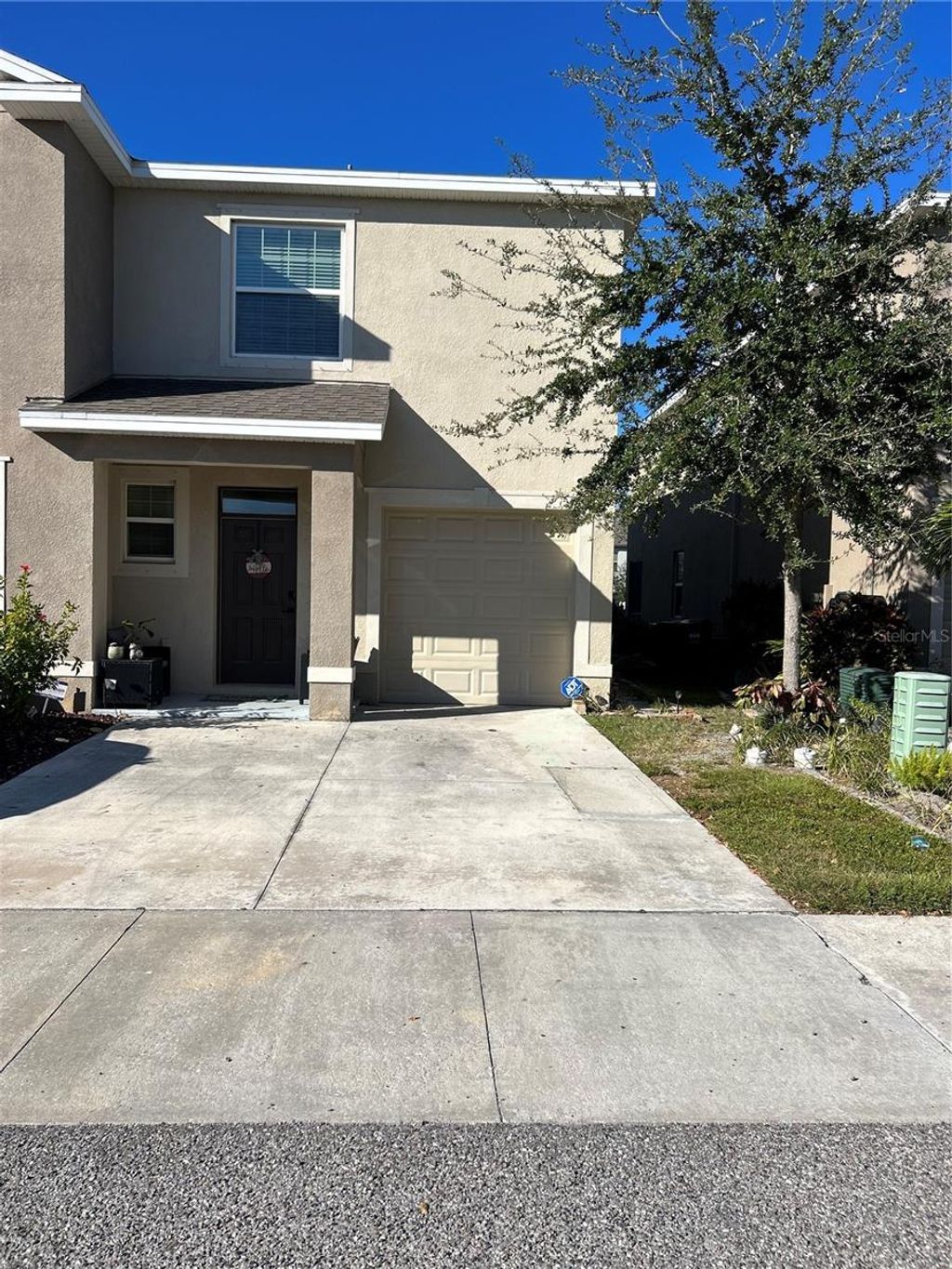 Photo of 714 Barclay Wood Drive, Ruskin, FL 33570 (MLS # TB8440042)