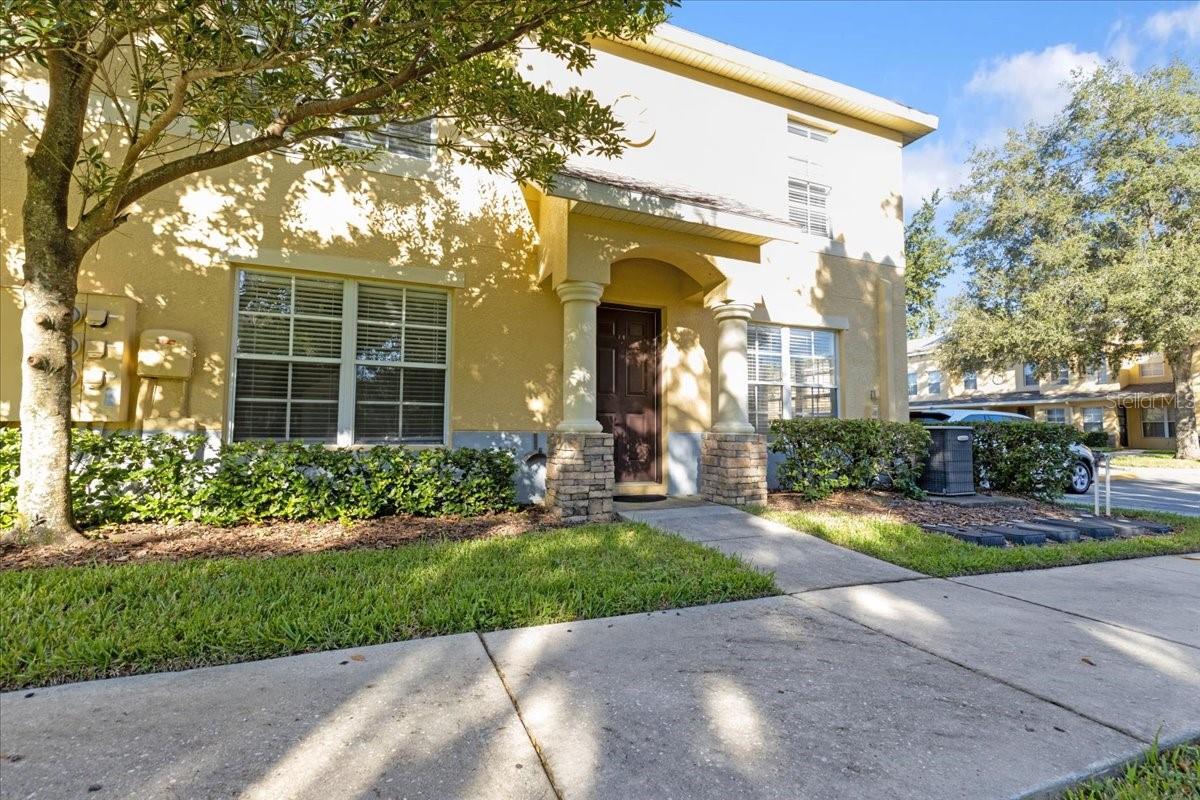 EILAND PARK TWNHMS - Residential Lease