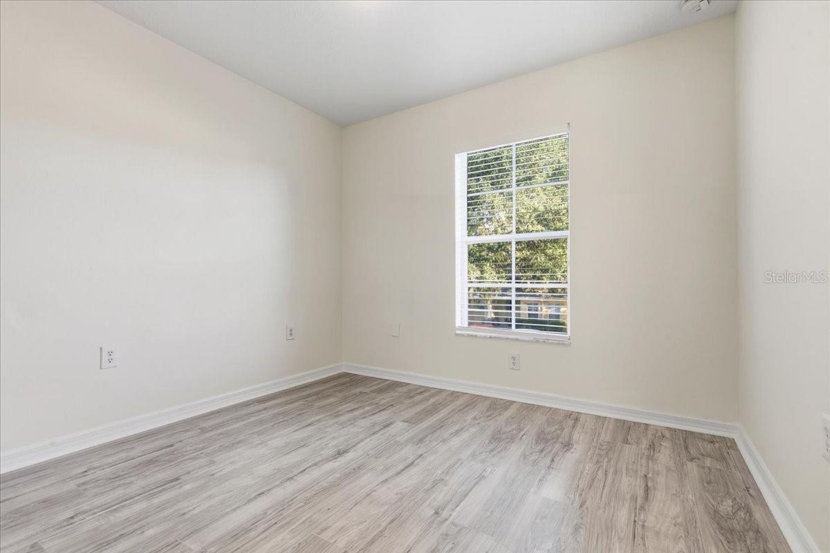 EILAND PARK TWNHMS - Residential Lease