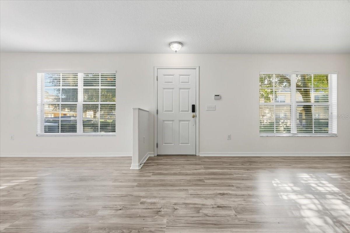 EILAND PARK TWNHMS - Residential Lease