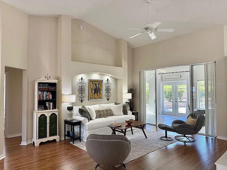 PLANTATION AT LEESBURG SAWGRASS VILLAGE - Residential