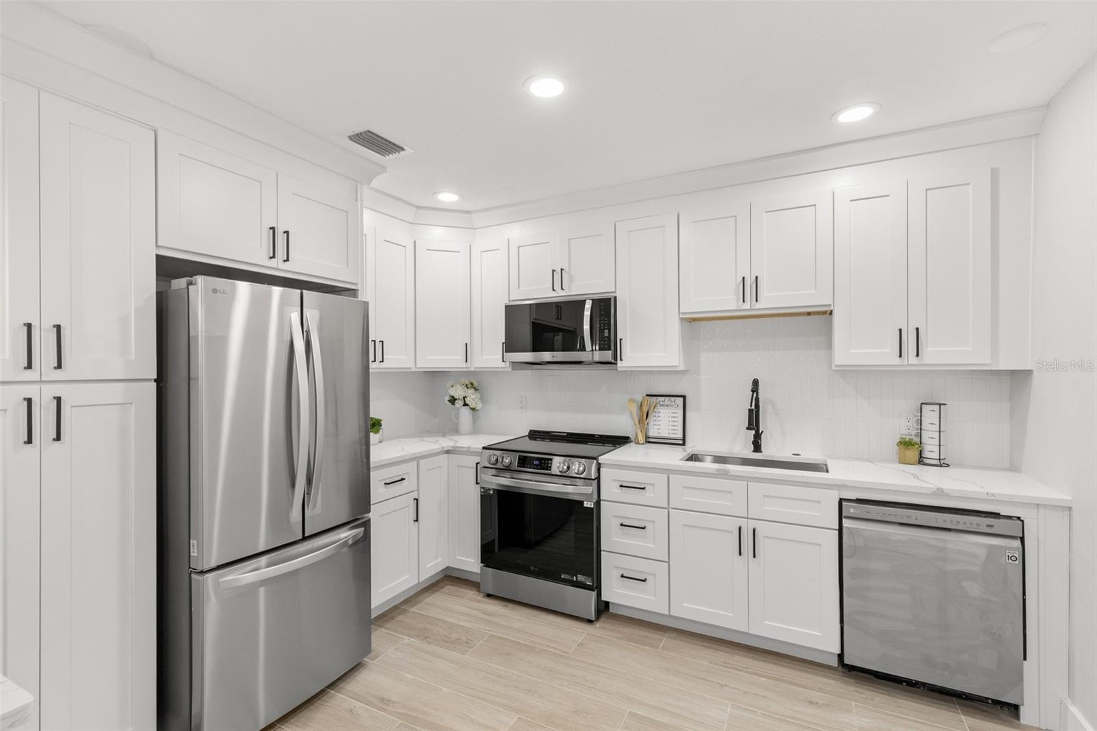 BELLEAIR BEACH - Residential