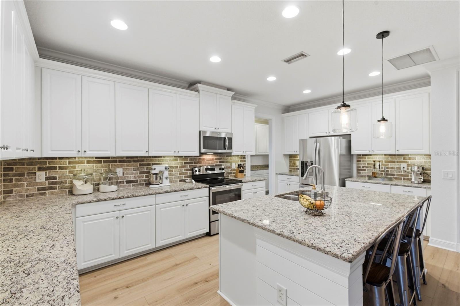 STARKEY RANCH VILLAGE 1 PH 1-5 - Residential