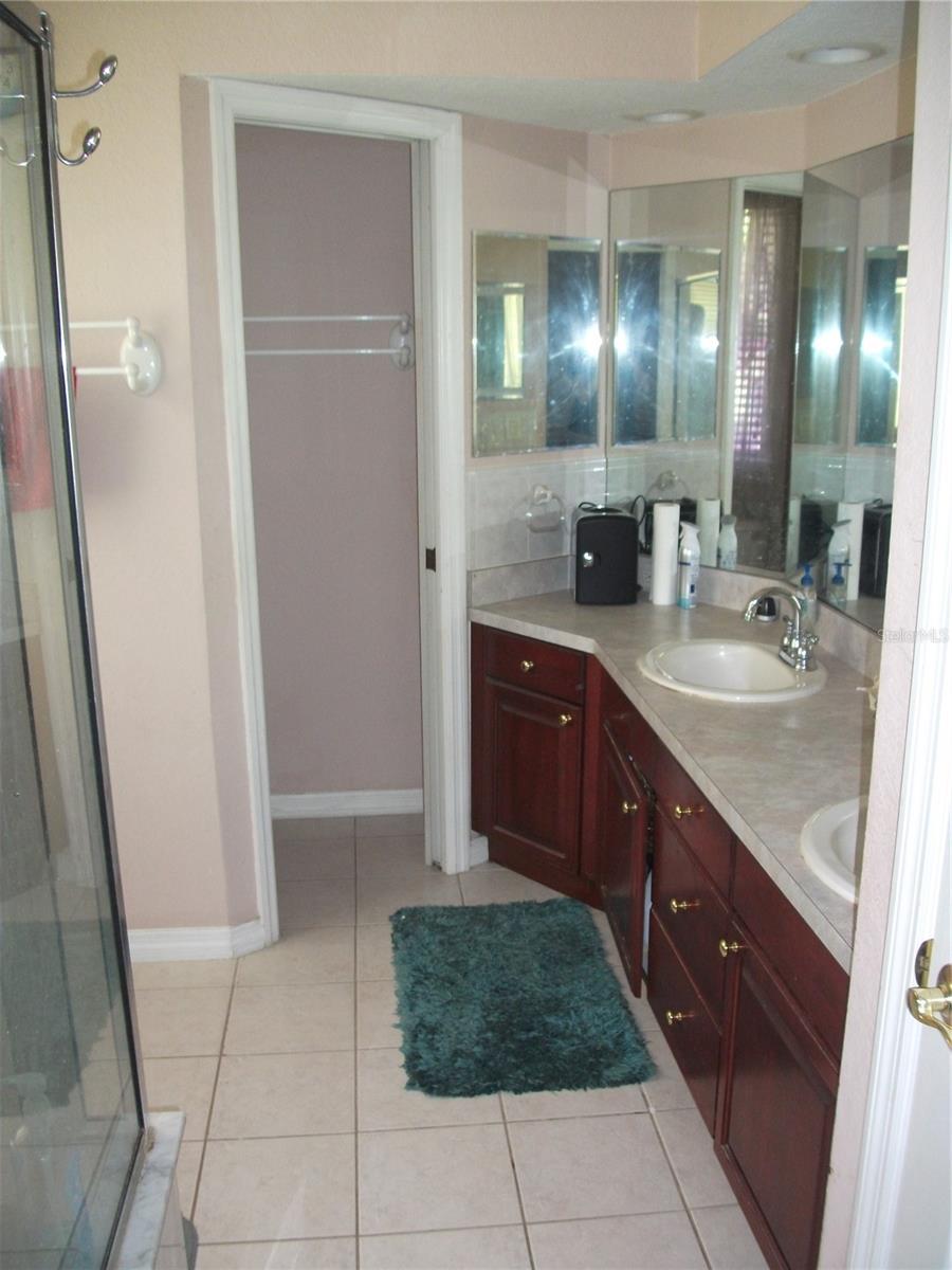 VIRGINIA CROSSING - Residential