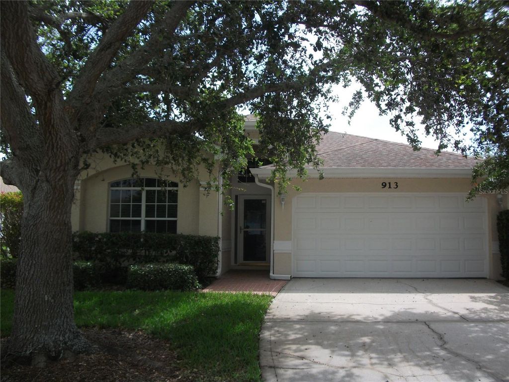 Photo of 913 Michele Circle, Dunedin, FL 34698 (MLS # TB8465082)