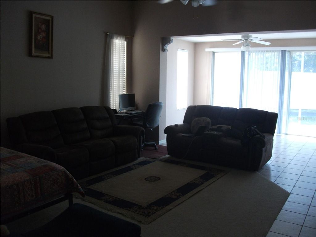 Photo of 913 Michele Circle, Dunedin, FL 34698 (MLS # TB8465082)