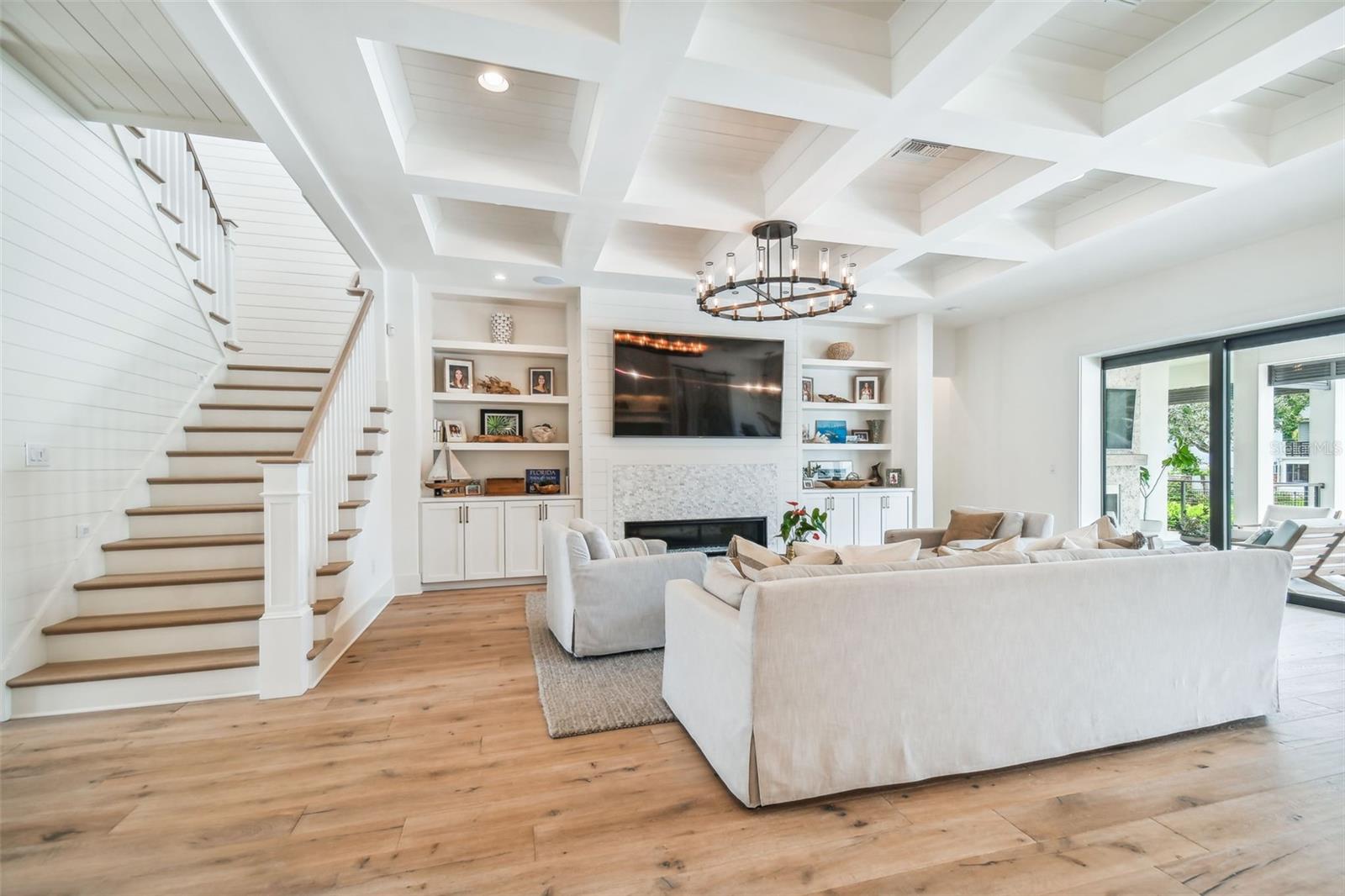 DAVIS ISLANDS PB10 PG52 TO 57 - Residential