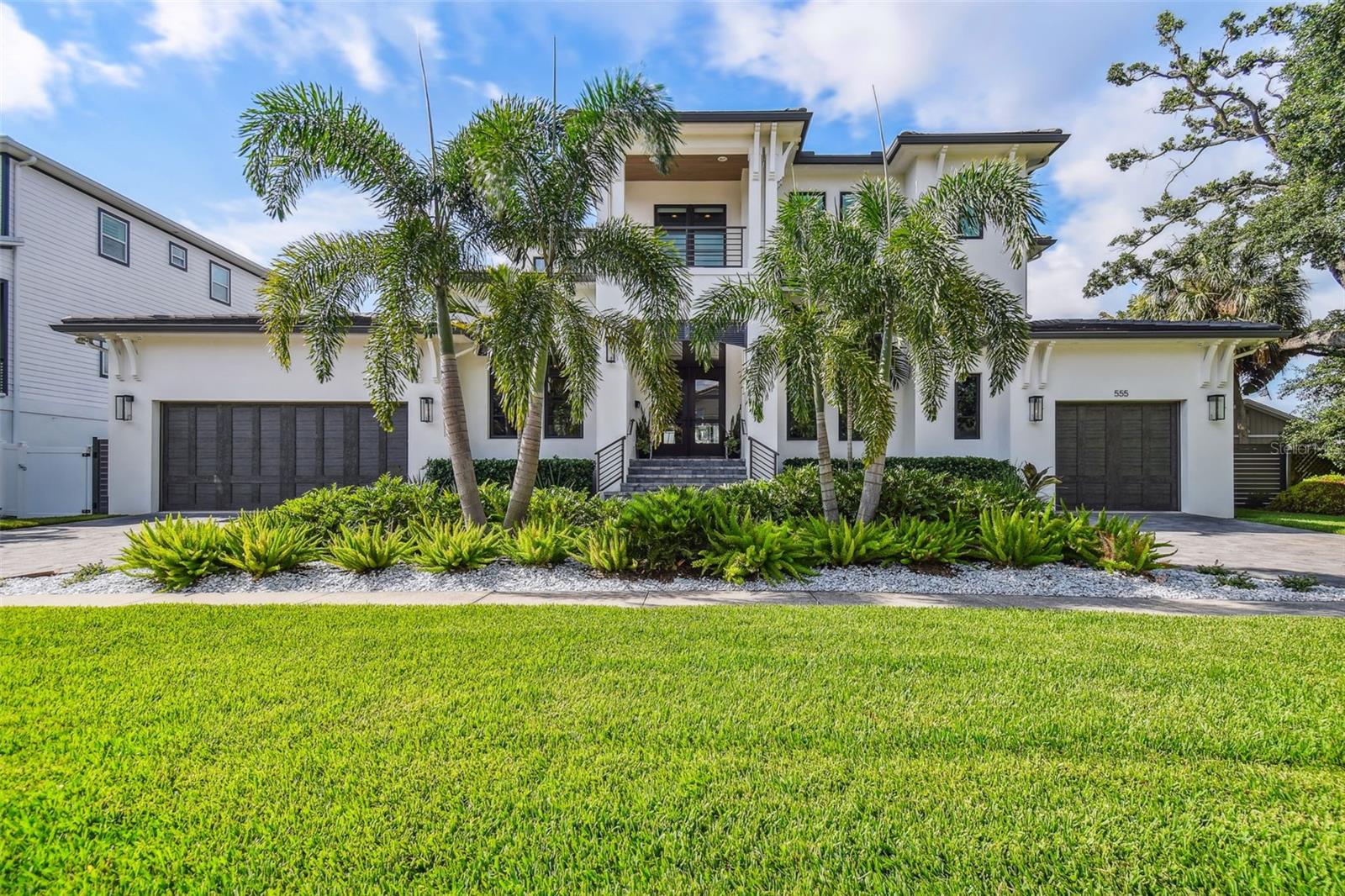 DAVIS ISLANDS PB10 PG52 TO 57 - Residential