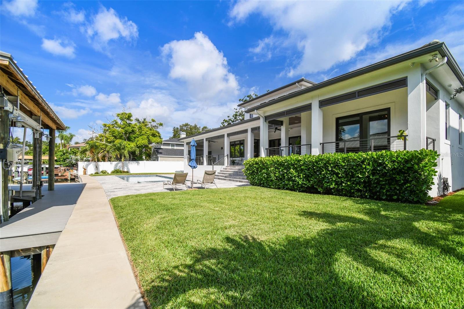 DAVIS ISLANDS PB10 PG52 TO 57 - Residential