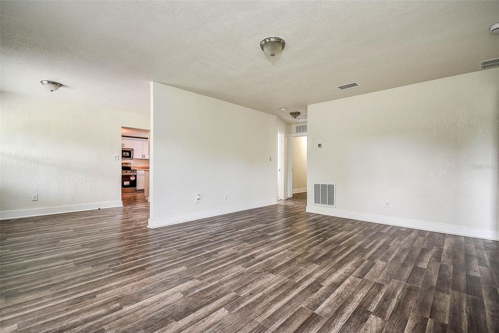 BAYWOOD SHORES - Residential