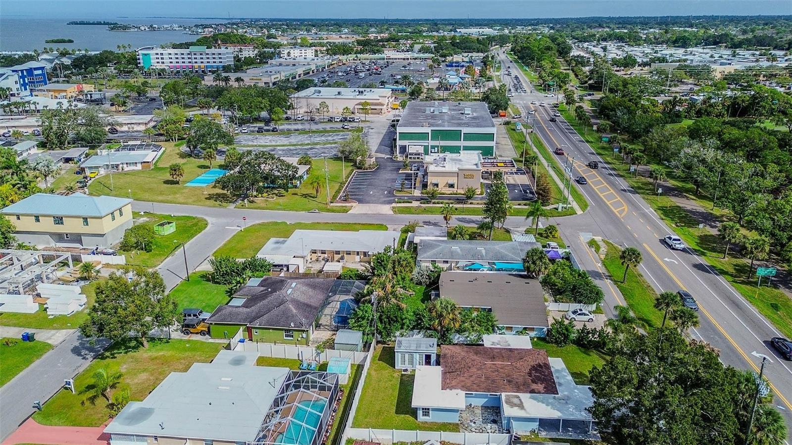 BAYWOOD SHORES - Residential