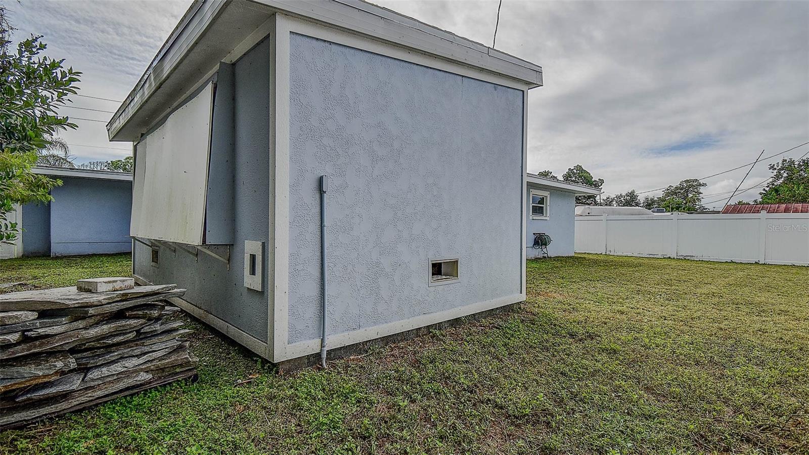 BAYWOOD SHORES - Residential