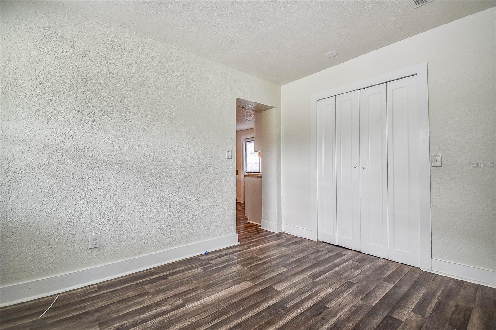 BAYWOOD SHORES - Residential