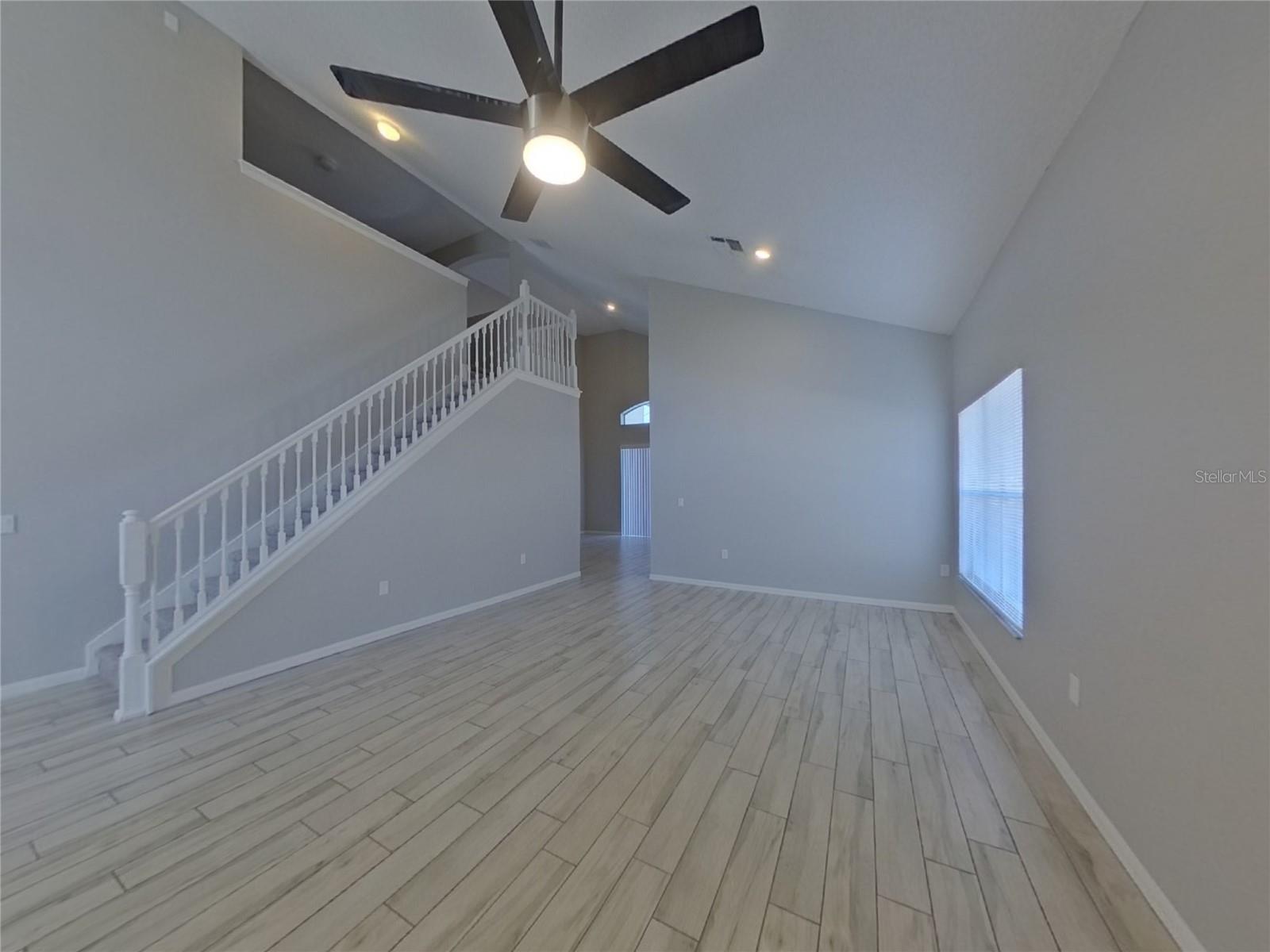 OAK ISLAND COVE - Residential Lease