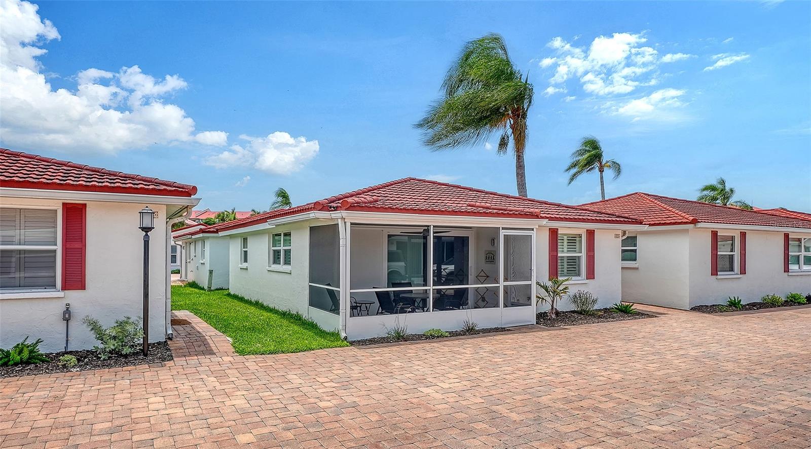 6154 MIDNIGHT PASS ROAD B5