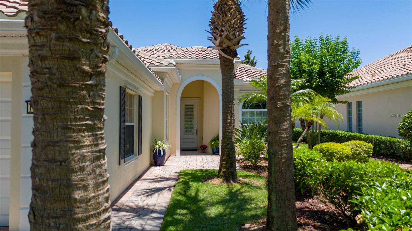 12185 OBELIA LANE