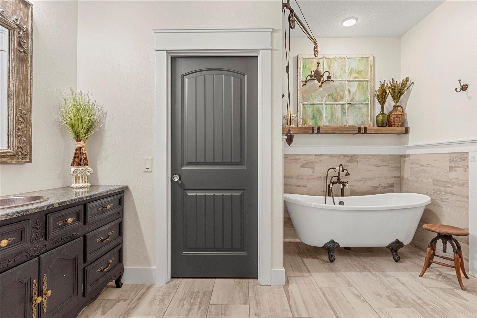 ACREAGE & UNREC - Residential