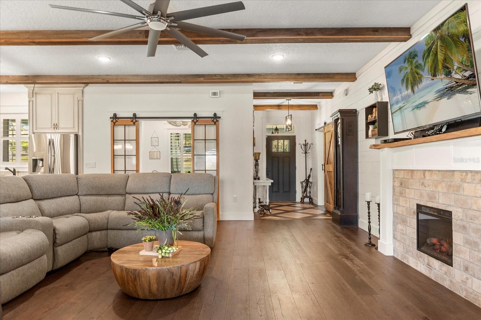 ACREAGE & UNREC - Residential