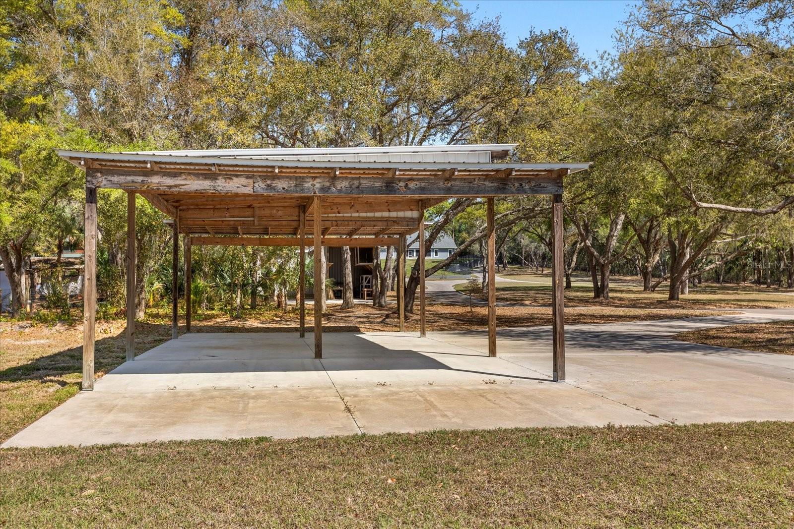 ACREAGE & UNREC - Residential