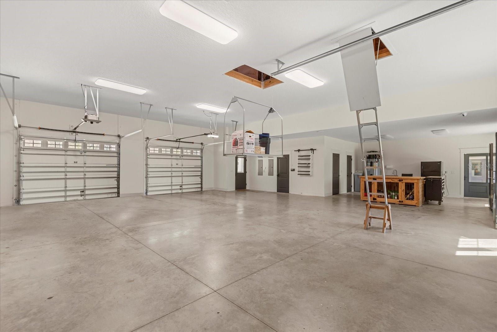 ACREAGE & UNREC - Residential