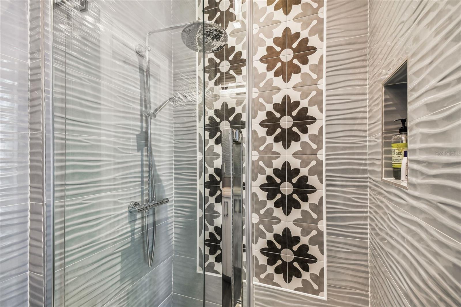 WESTSHORE YACHT CLUB PH 1 - Residential