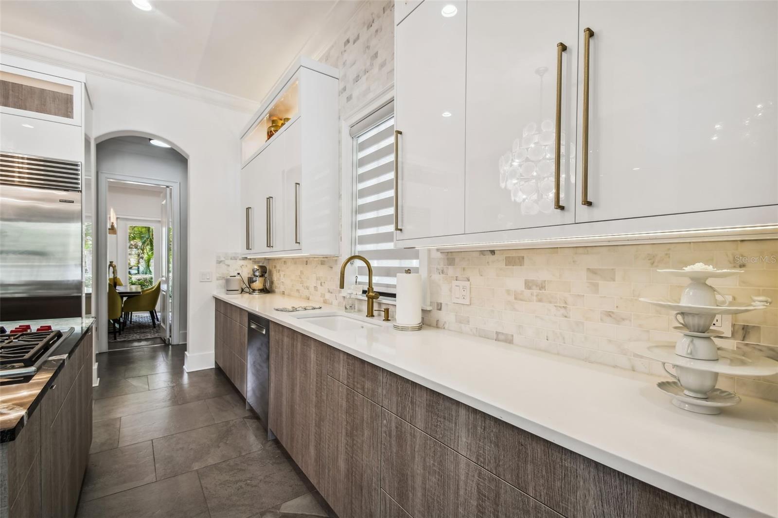 WESTSHORE YACHT CLUB PH 1 - Residential