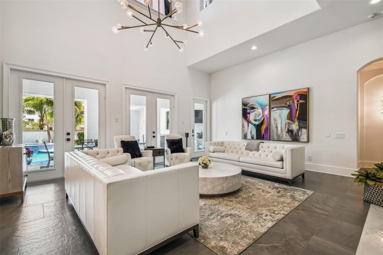 WESTSHORE YACHT CLUB PH 1 - Residential