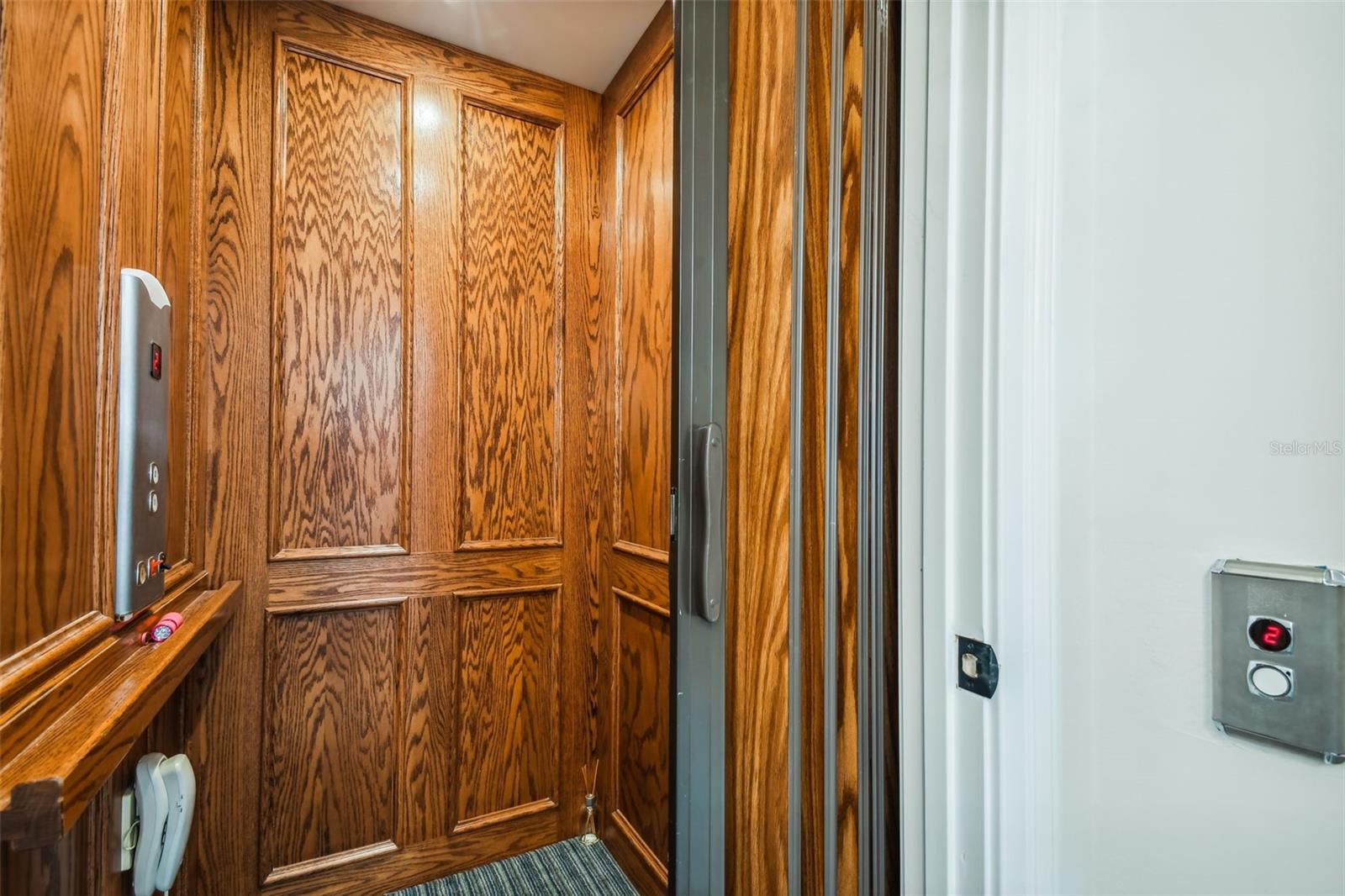 WESTSHORE YACHT CLUB PH 1 - Residential