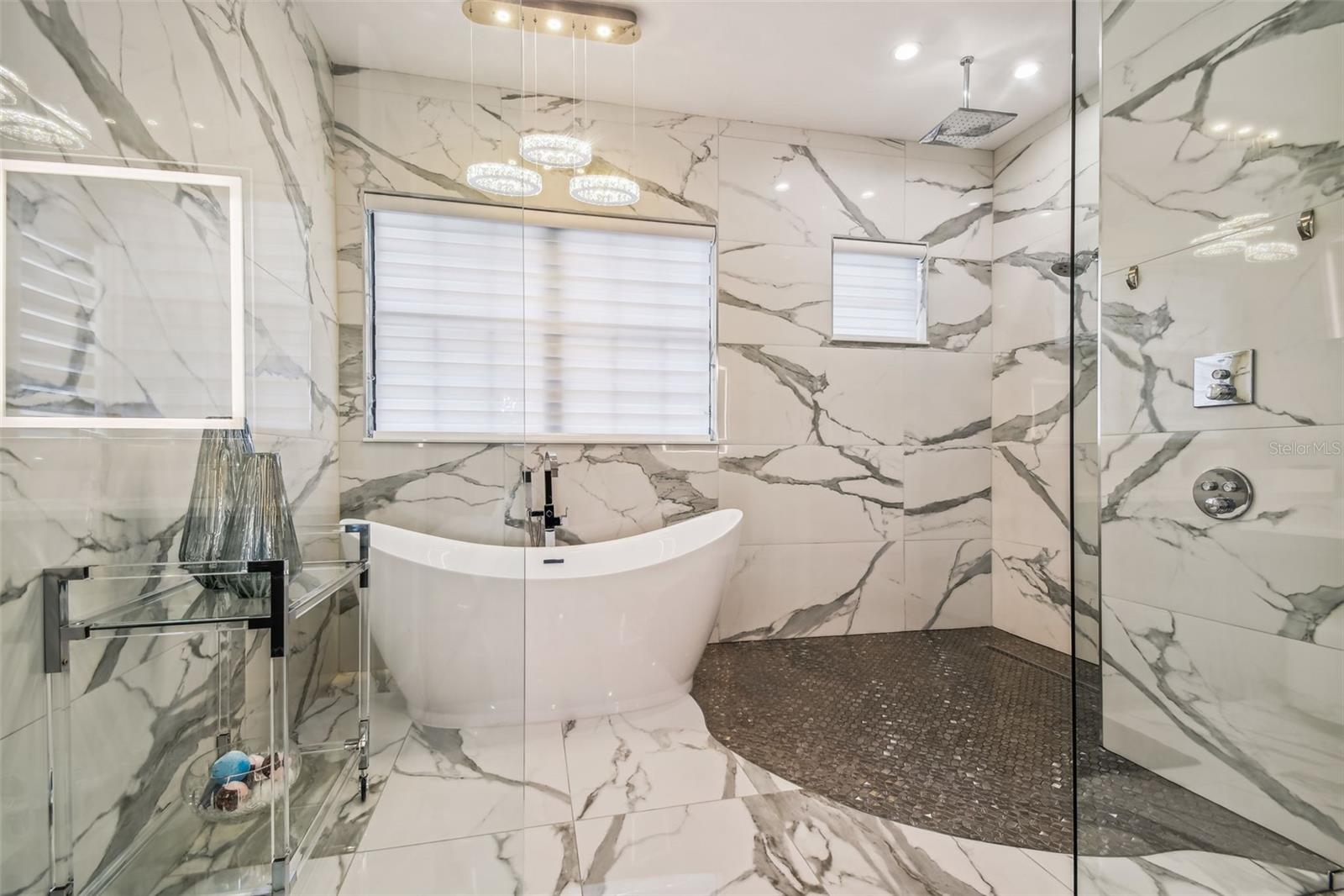 WESTSHORE YACHT CLUB PH 1 - Residential