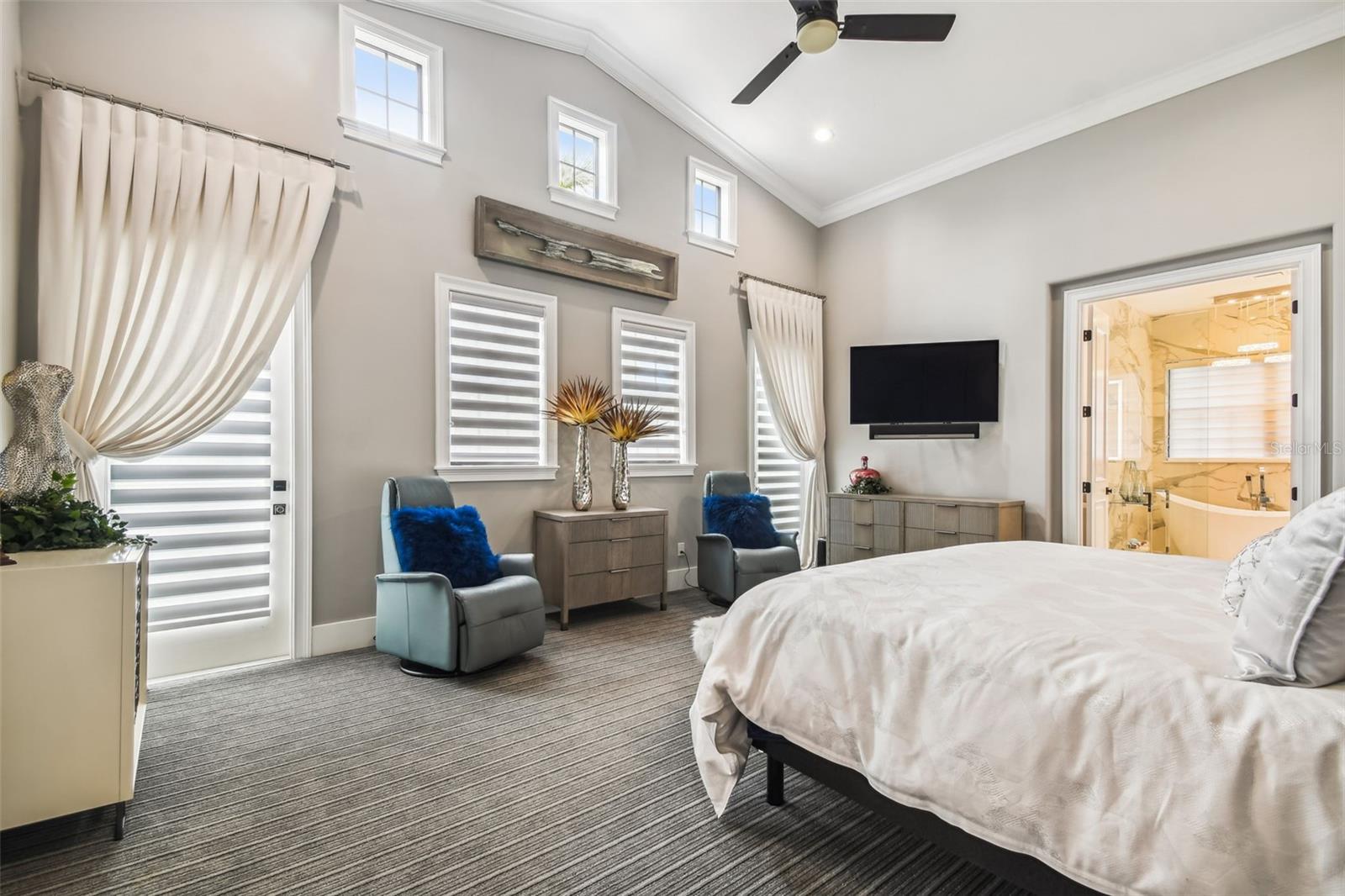 WESTSHORE YACHT CLUB PH 1 - Residential