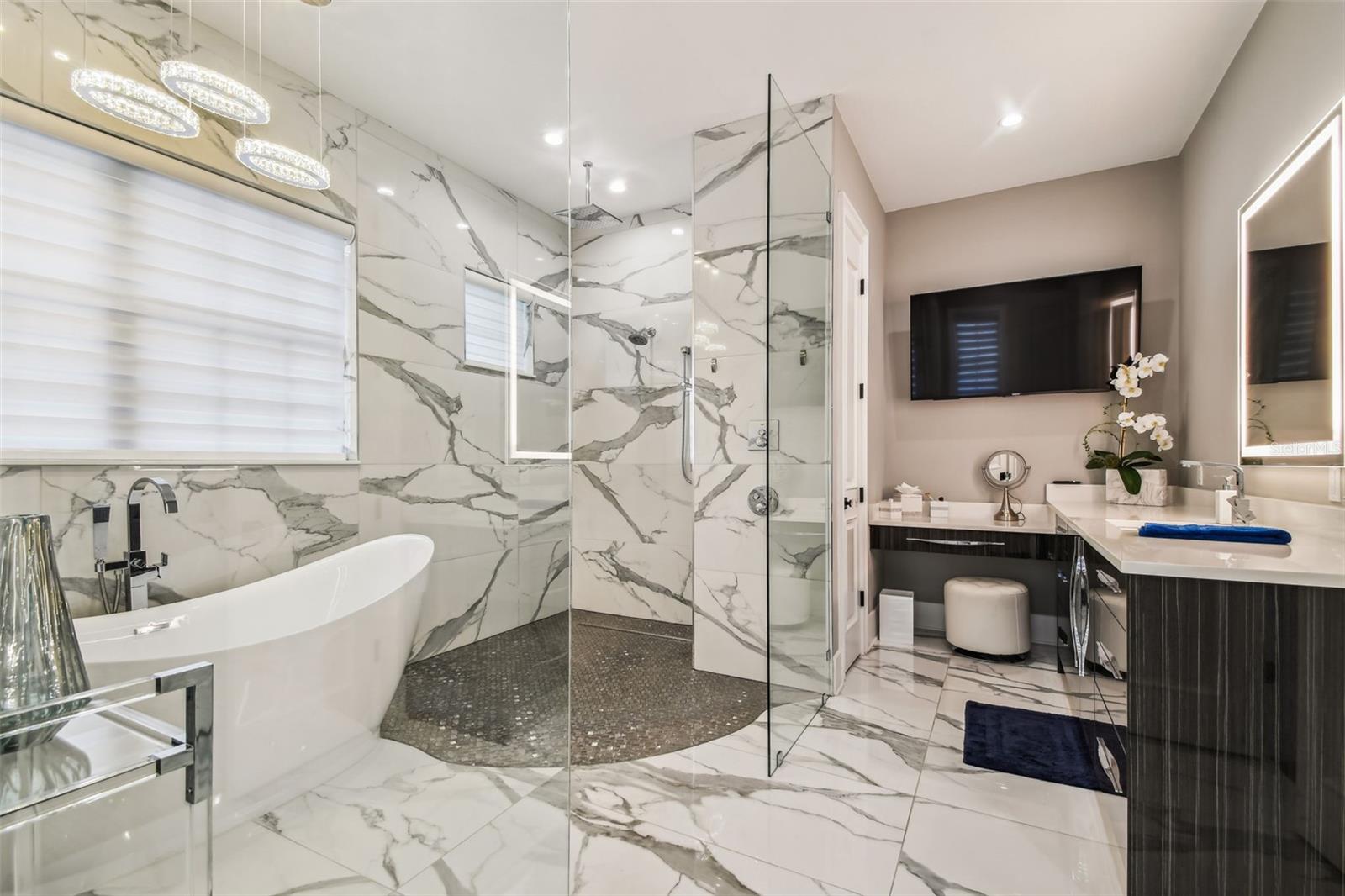 WESTSHORE YACHT CLUB PH 1 - Residential