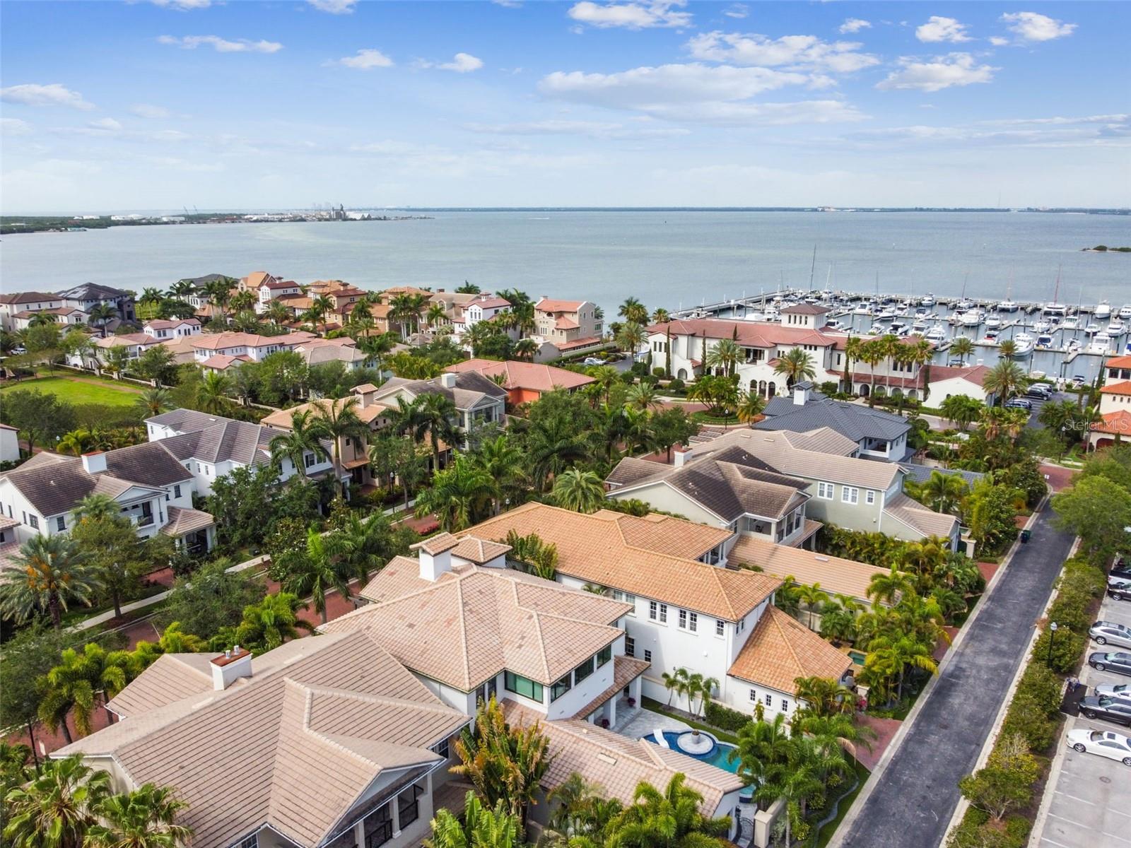 WESTSHORE YACHT CLUB PH 1 - Residential