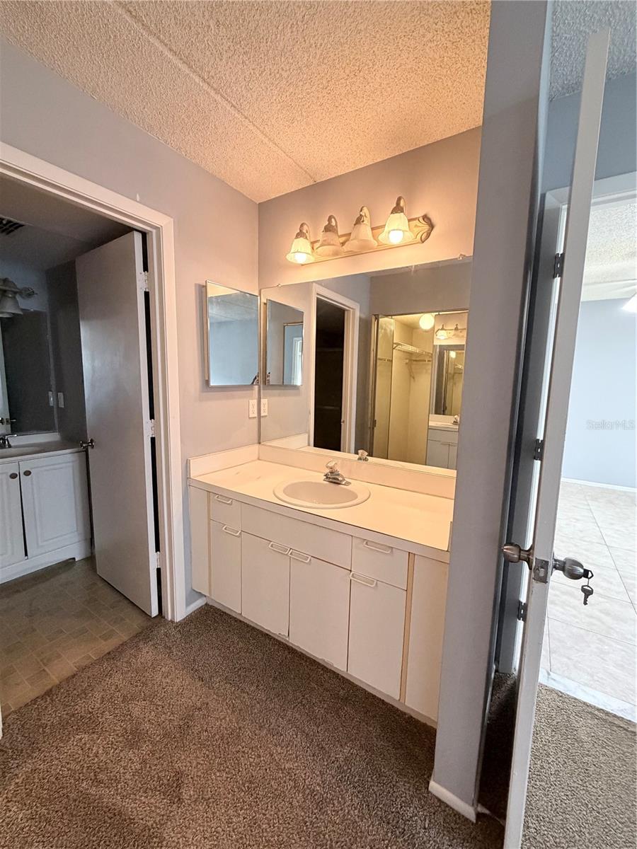 PINE SHADOWS CONDO PH 06 - Residential Lease