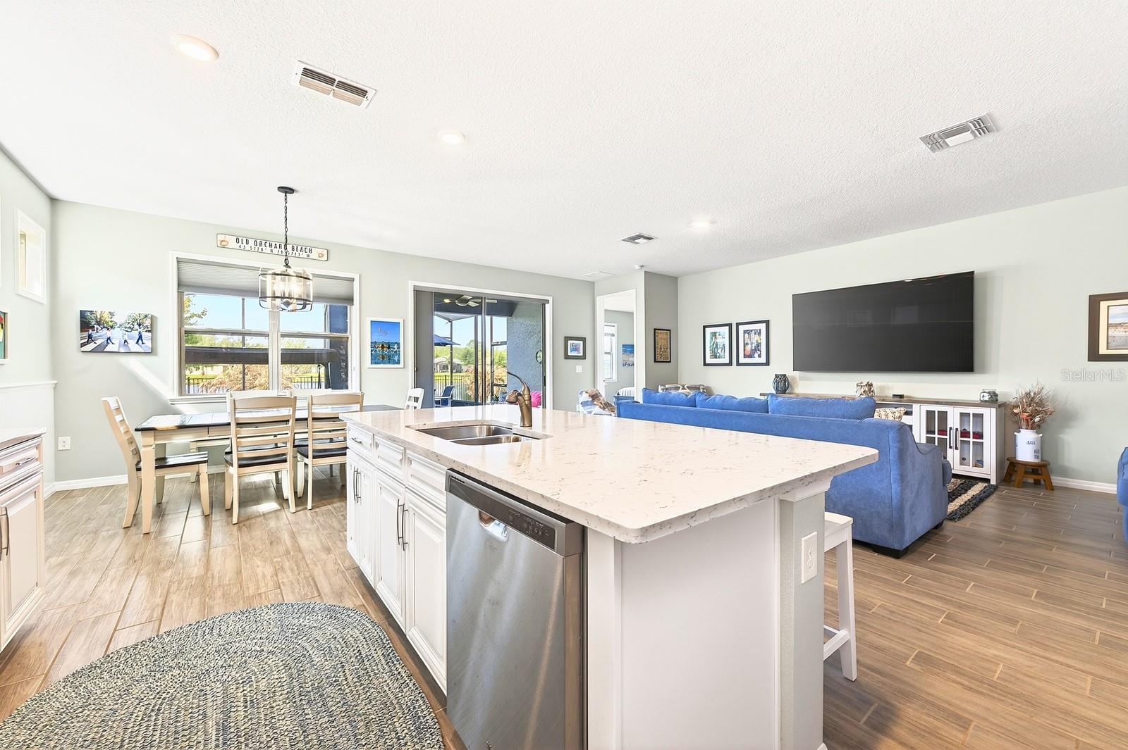 PALMS AT SERENOA - Residential