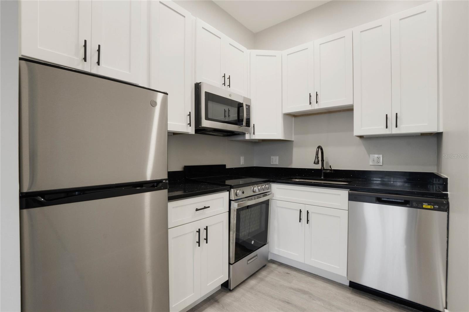 CLERMONT - Residential Lease