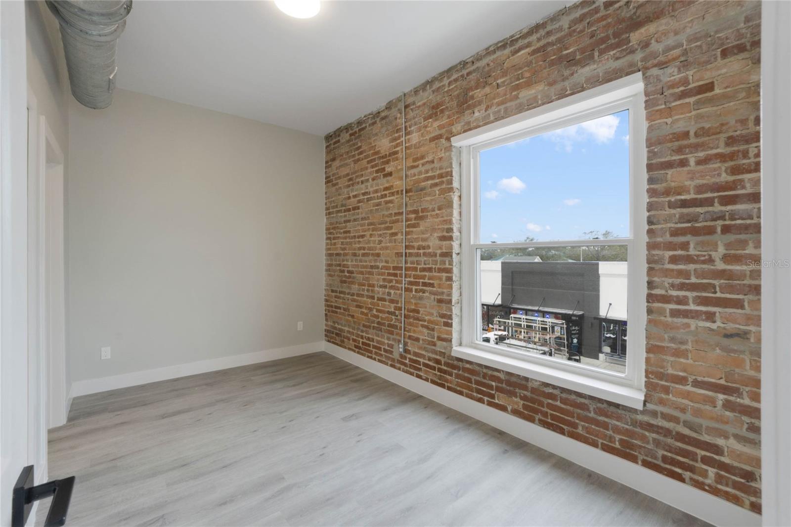 CLERMONT - Residential Lease