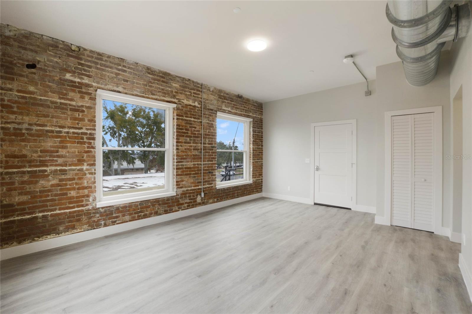 CLERMONT - Residential Lease