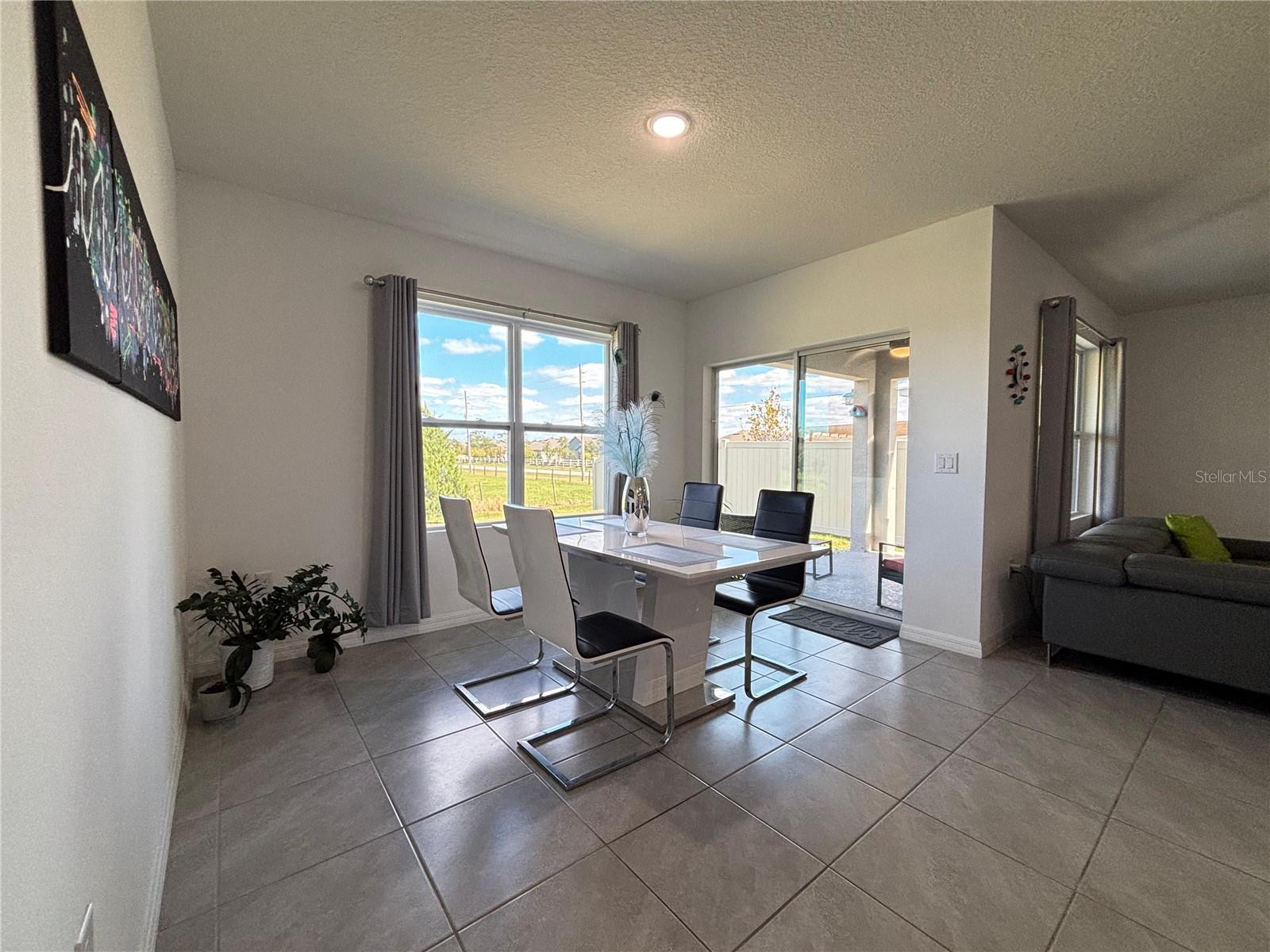 BARRINGTON - Residential