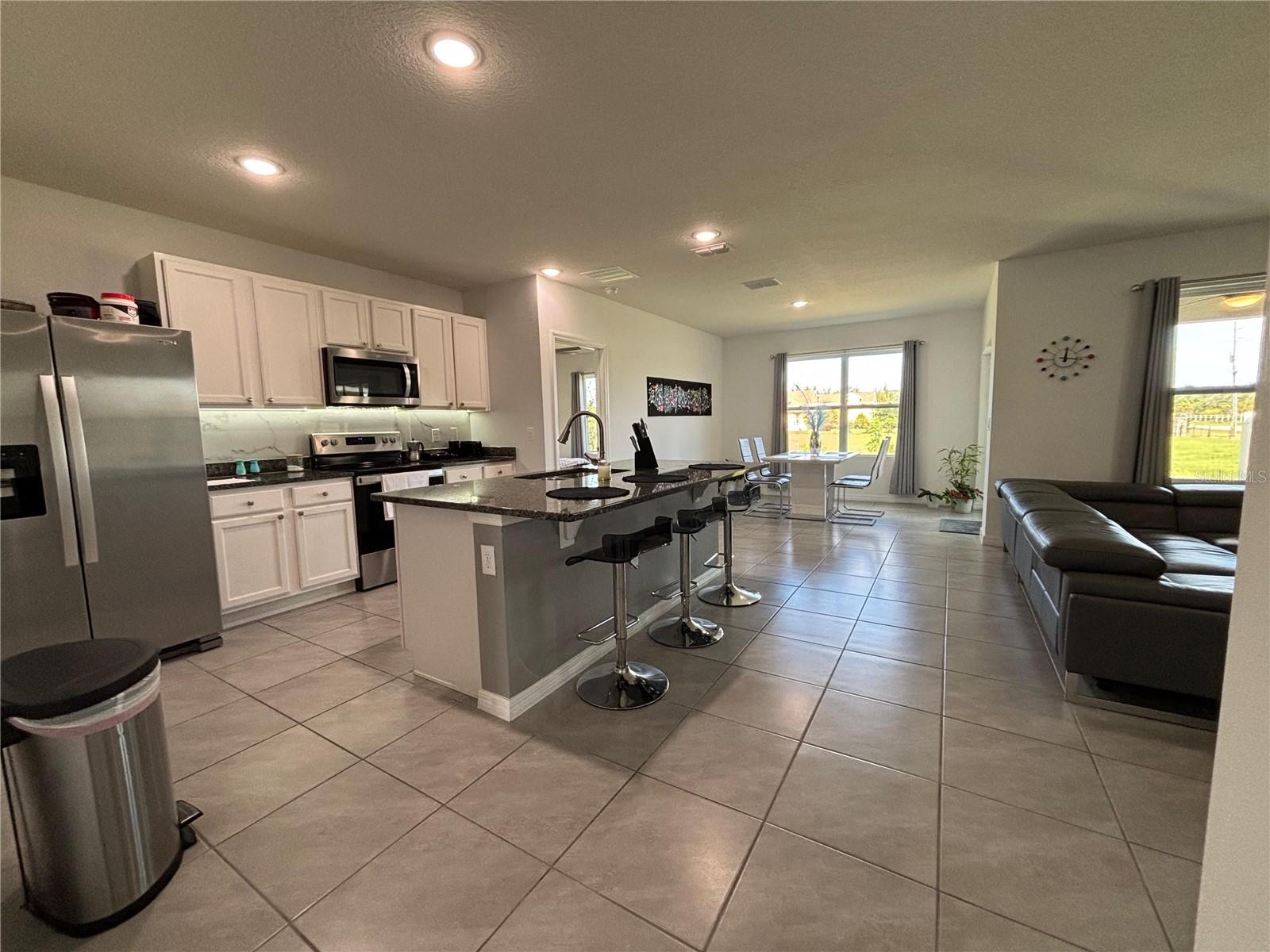 BARRINGTON - Residential