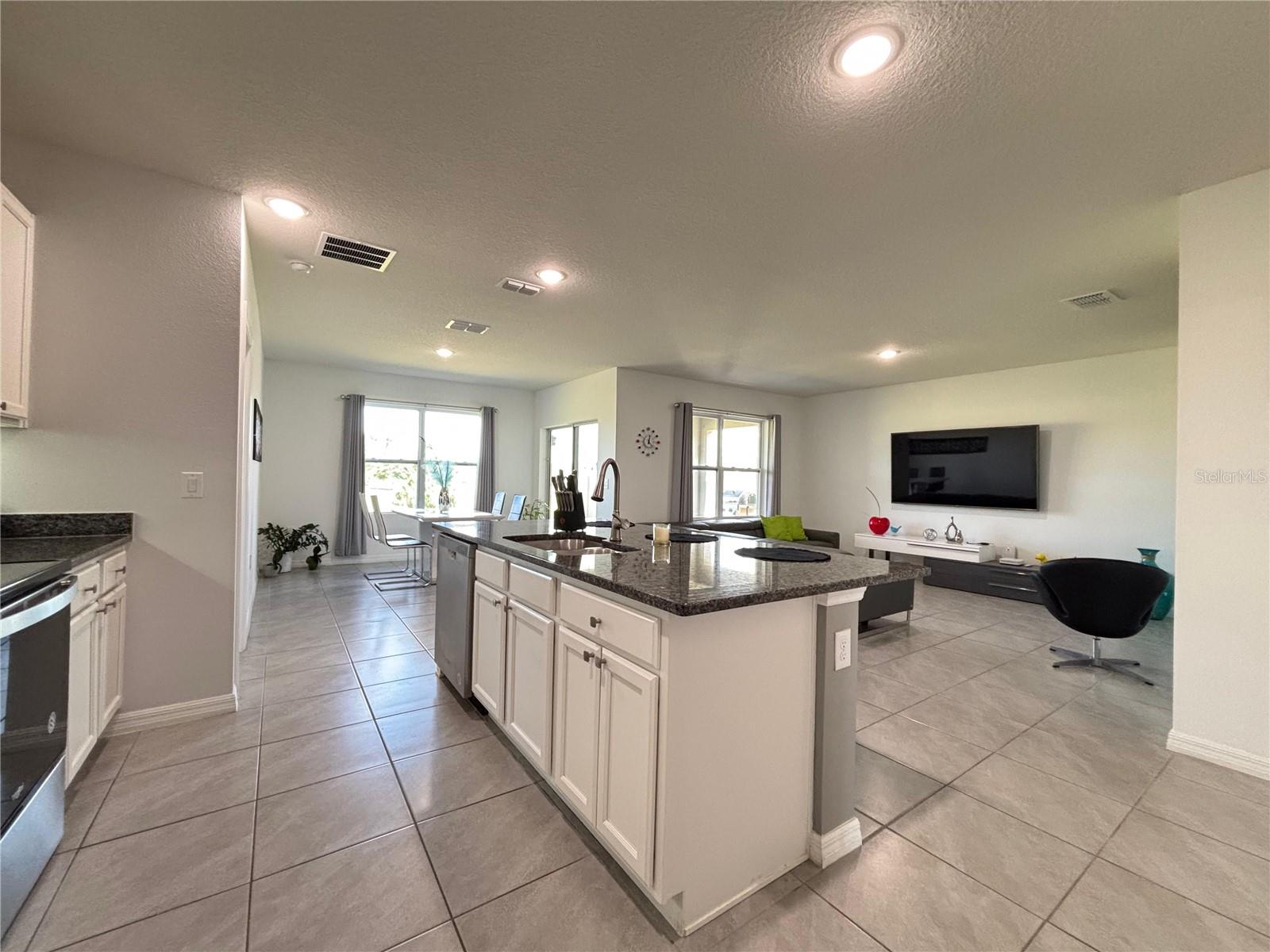 BARRINGTON - Residential