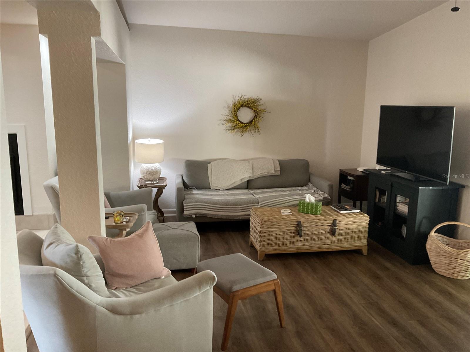 NORTHDALE SEC B UNIT 2 - Residential Lease