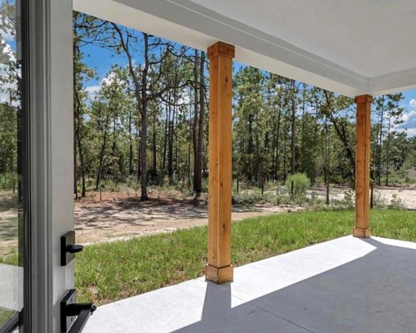 ROLLING HILLS - Residential