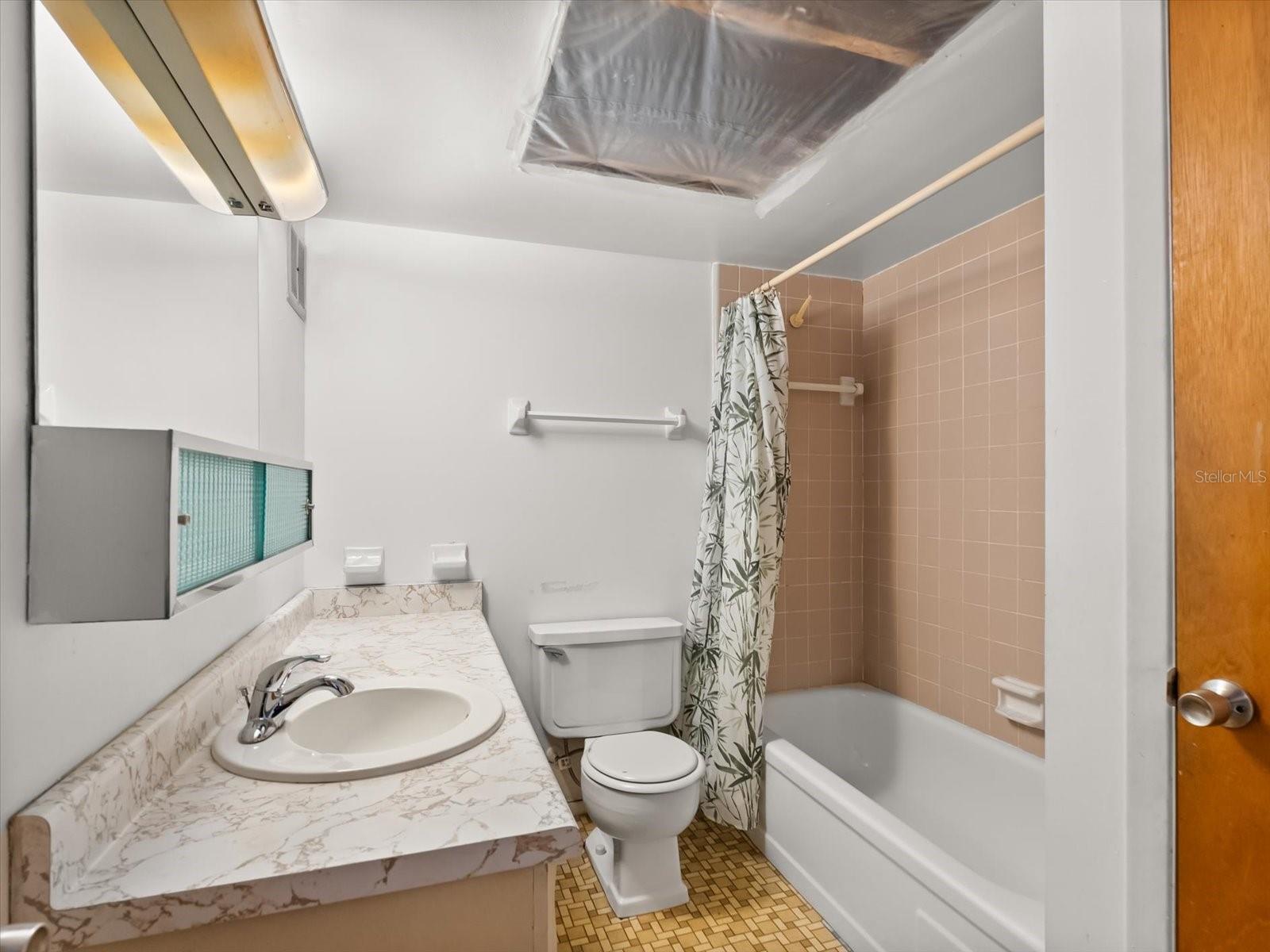 MAI KAI APTS - Residential