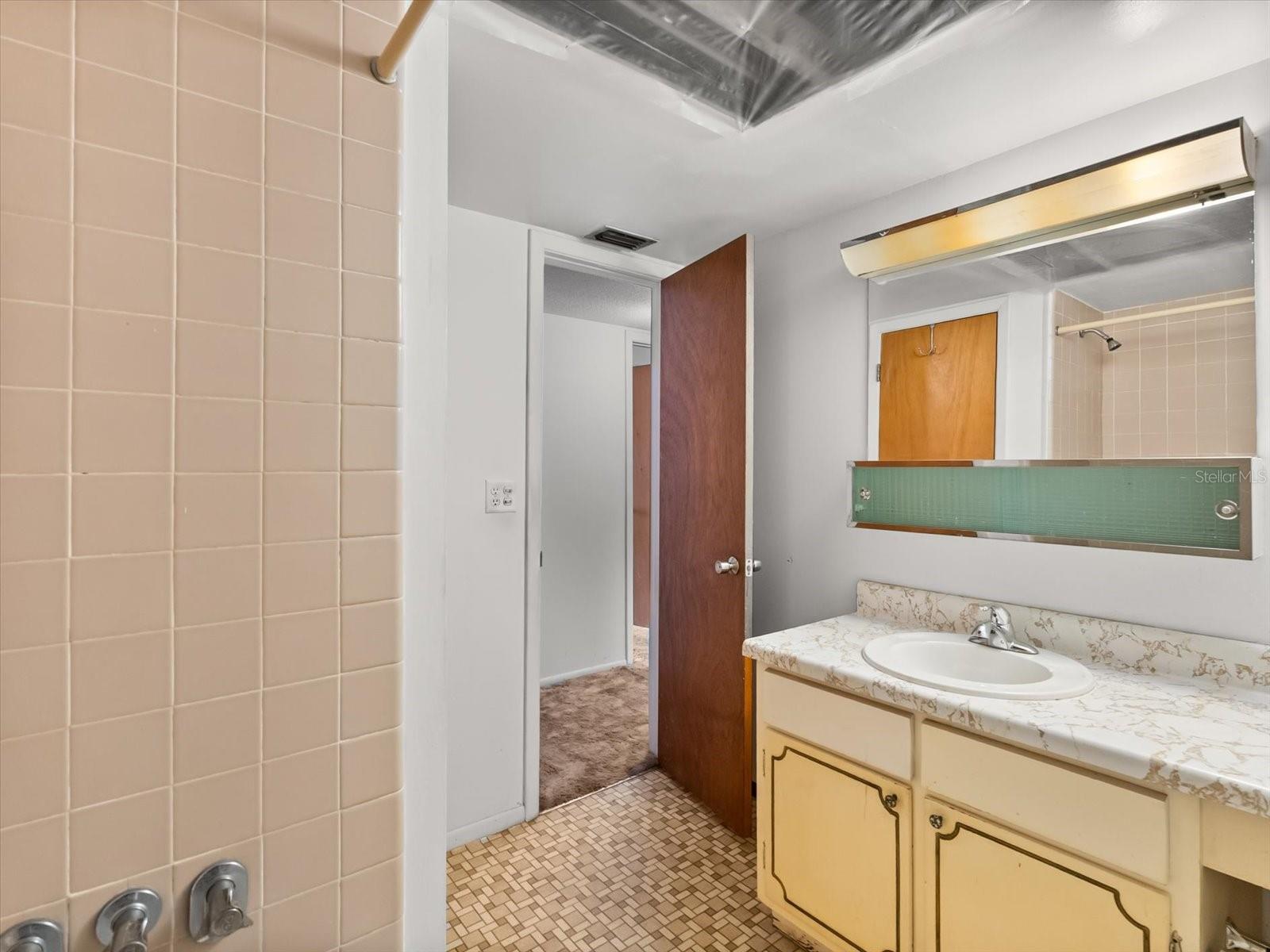 MAI KAI APTS - Residential