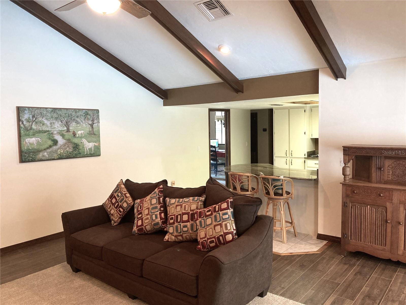 SUMMIT 02 - Residential